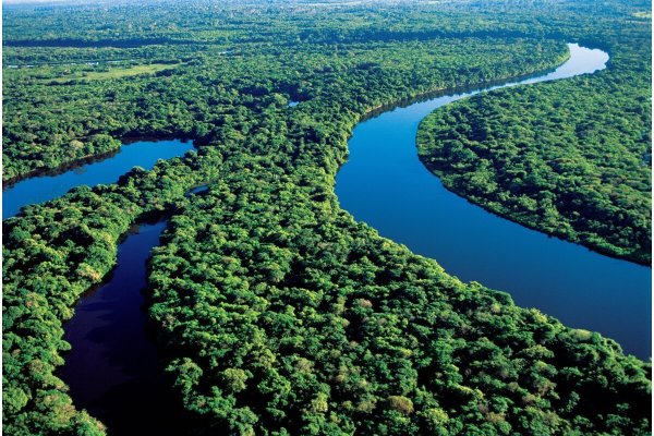 Река Амазонка в Бразилии