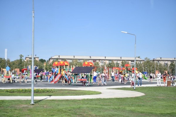 Городской парк город Гай