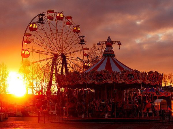 Парк развлечений потешный двор Архангельск