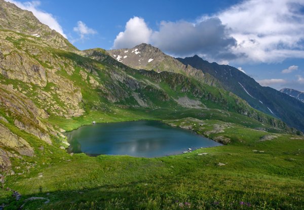 Высокогорные озера Кавказа