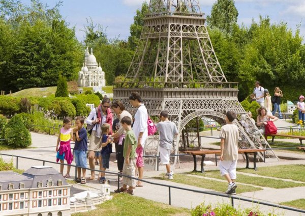 Парк миниатюр Париж