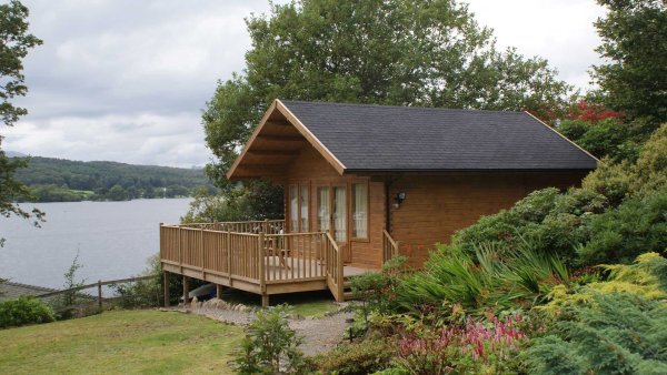 Вуд Сара домик на побережье