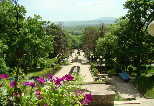 Курортный парк Железноводск каскадная лестница
