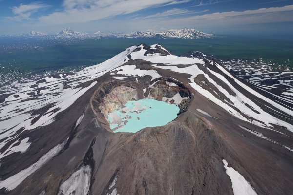 Камчатский вулкан малый Семячик