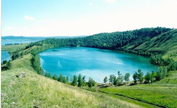 Озеро круглое Шарыповский район