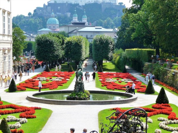 Парк Шенбрунн в Вене