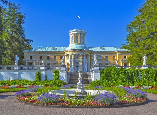 Усадьба Архангельское Москва