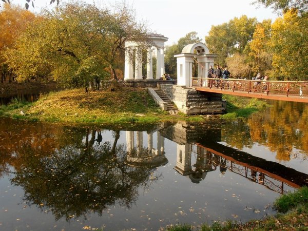 Ротонда Харитоновский парк