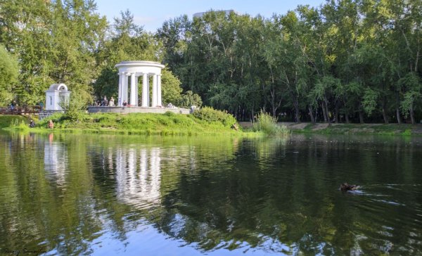 Достопримечательности Екатеринбурга Харитоновский сад