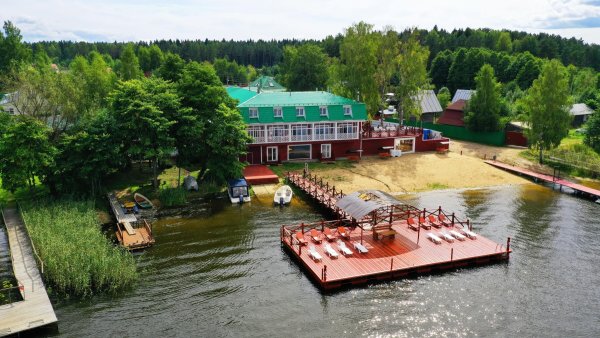 Турбаза на озере Селигер