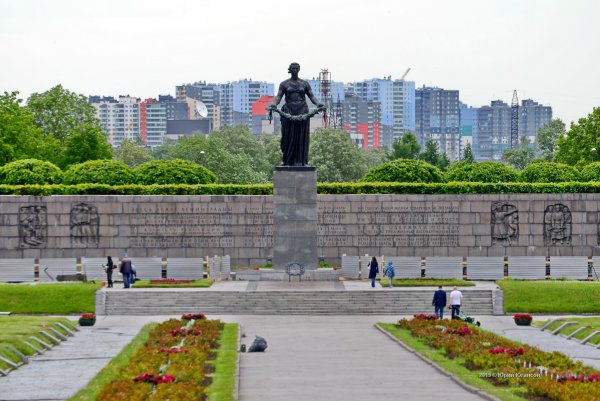 Пискарёвское кладбище в Ленинграде