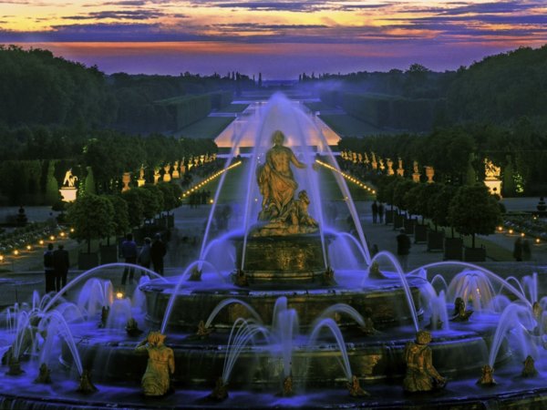 Фонтан «Латона», Версаль, Франция