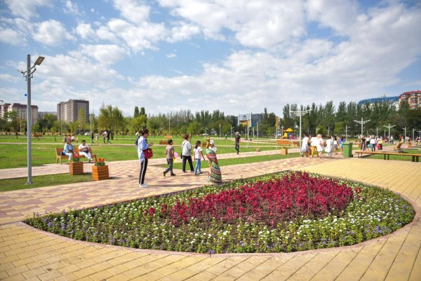 Парк Ынтымак в Бишкеке