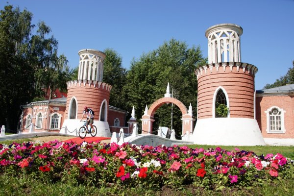 Воронцовский парк в Москве