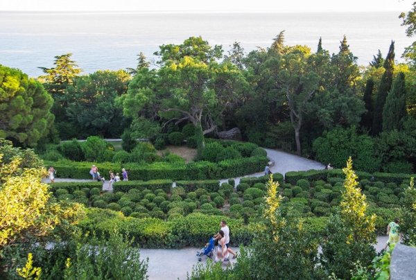 Воронцовский парк Алупка