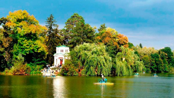 Национальный дендрологический парк Софиевка