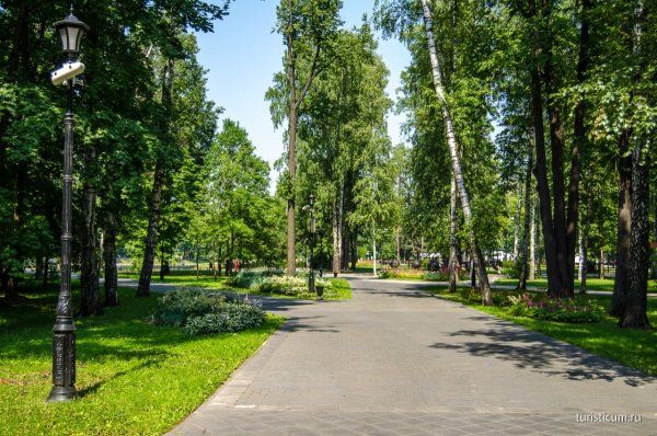 Площадь парка Останкино