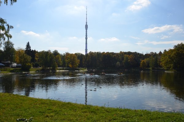 Парк возле Останкино Москва