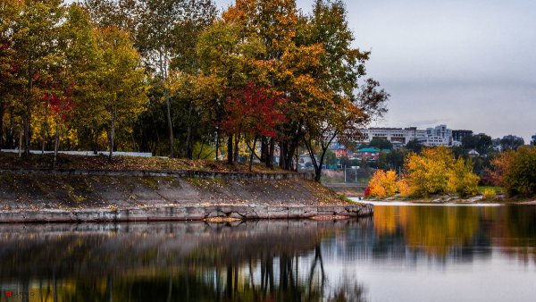 Остров Юность Иркутск осенью
