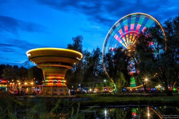 Парк Кырлай Казань ночью