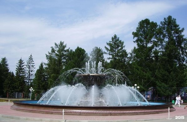 Город Альметьевск городской парк