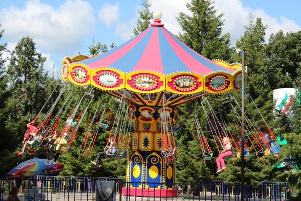 Парк 60 летия нефти Татарстана в Альметьевске