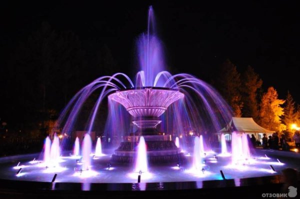 Альметьевск парк 60 летия фонтан