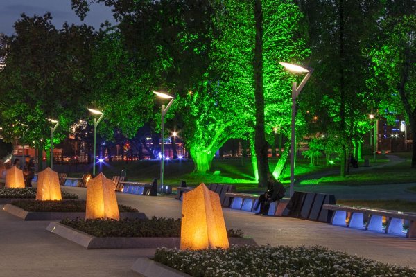 Ландшафтный парк ВДНХ ночная подсветка