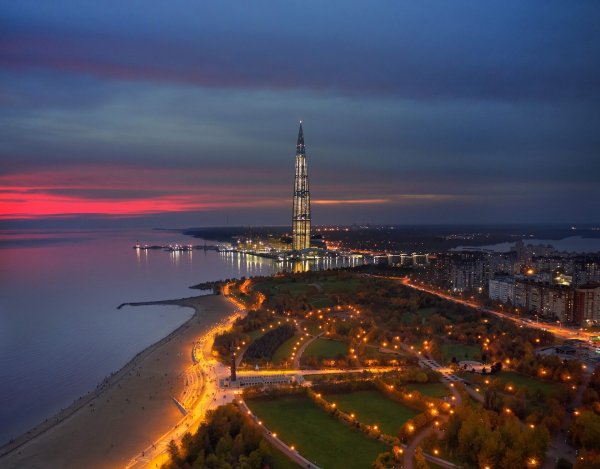 Парк 300-ле́тия Санкт-Петербу́рга