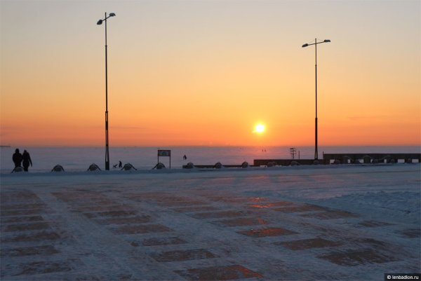 Парк трехсотлетия Санкт-Петербурга зима