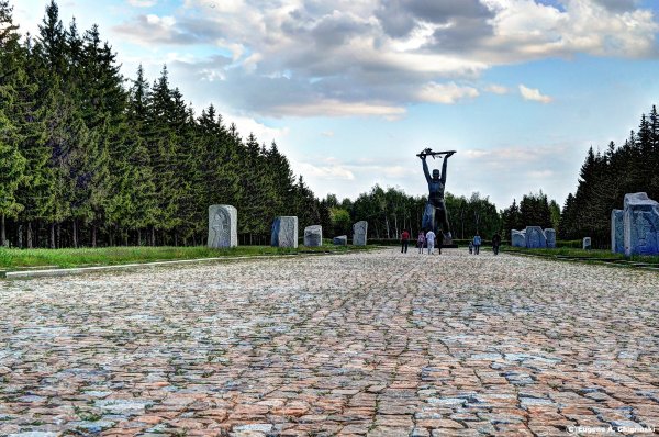 Парк имени 30 летия Победы Омск