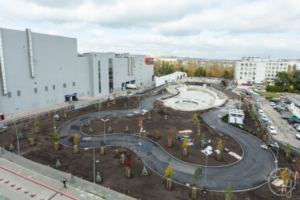 Тау парк Саратов каток
