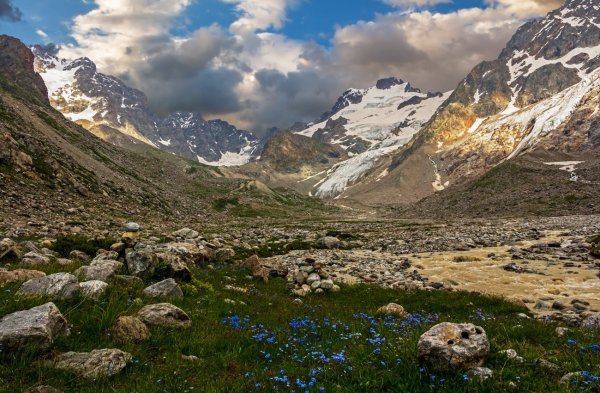 Уллу Тау Эльбрус