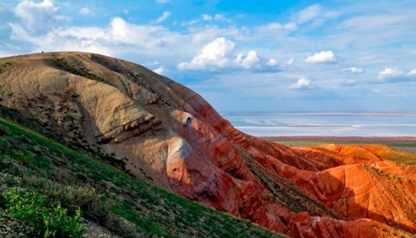 Гора в Астрахани Богдо Астраханской
