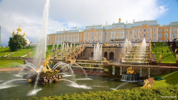 Петергоф дворец фонтаны