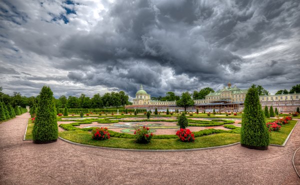 Дворцово-парковый ансамбль Ораниенбаум, Ломоносов