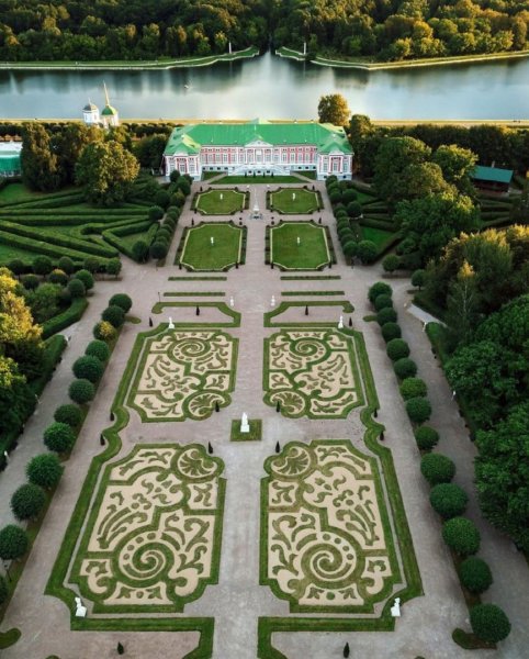 Парк усадьба Кусково, Москва.