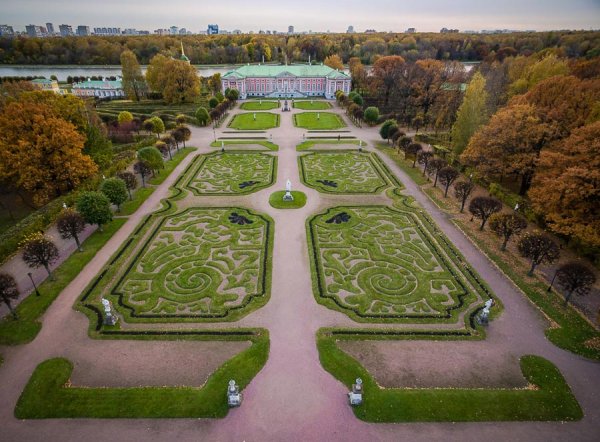 Парковый ансамбль Кусково