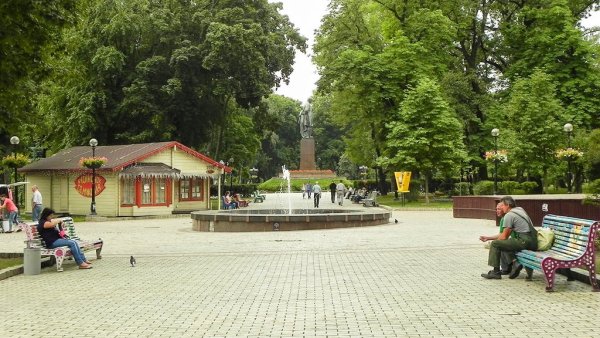 Ивано-Франковск парк Шевченко