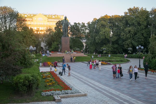 Парк Тараса Шевченко Киев