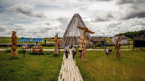Парк в Калужской области Этномир