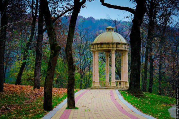Атажукинский парк в Нальчике
