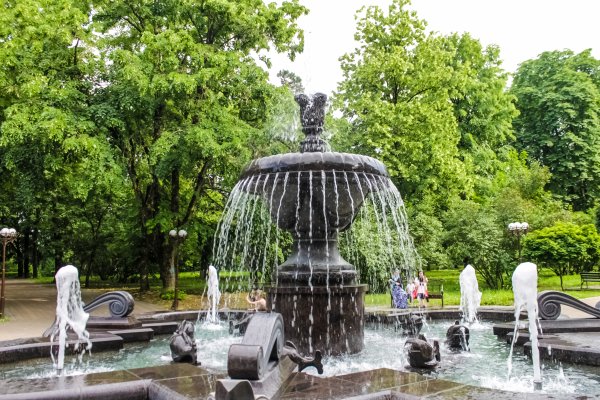 Парк Атажукинский сад Нальчик