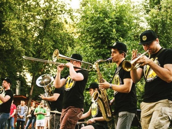 Музыканты в парке