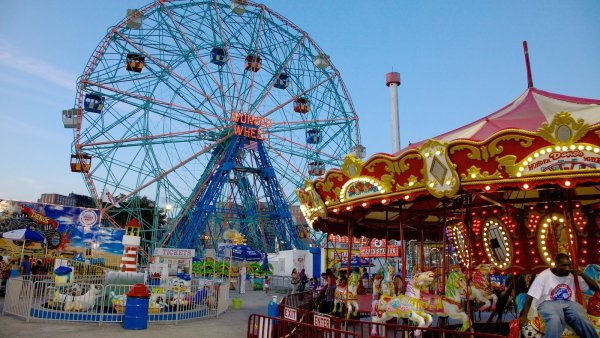 Theme Park аттракционы