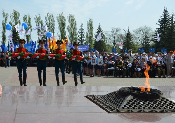 Парк Победы Саратов 9 мая