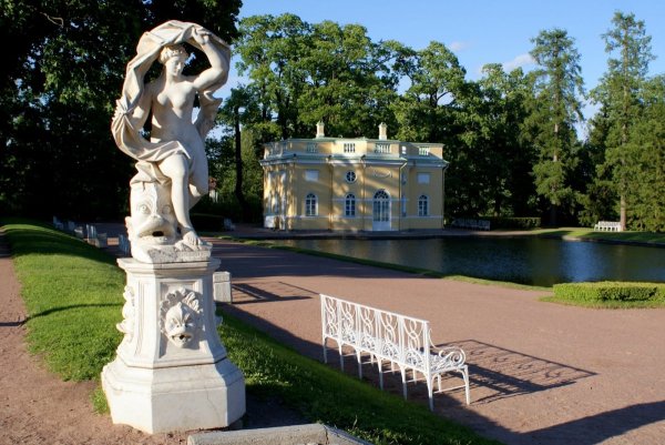 Екатерининский парк Царское село СПБ скульптура