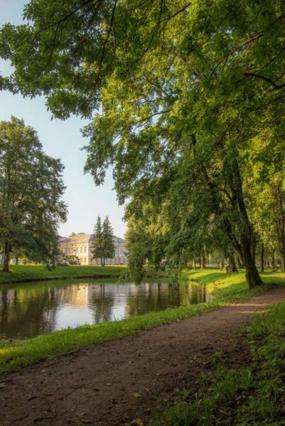 Парк летний сад в Кингисеппе