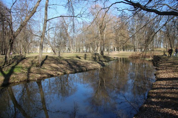 Царское село в апреле