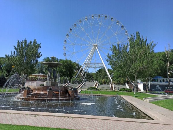 Парк имени Октябрьской революции Ростов-на-Дону